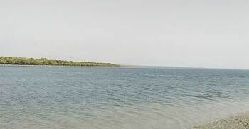 নাফ নদী থেকে ২২ জেলে ধরে নিয়ে গেছে আরাকান আর্মি