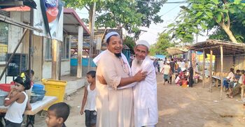 ঈদের আনন্দেও জন্মভূমির শূন্যতা রোহিঙ্গাদের মনে