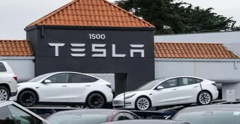 কমদামের এসইউভি আনতে যাচ্ছে টেসলা