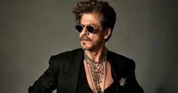 বিশ্বসেরা স্টাইলিশ সেলিব্রিটির তালিকায় শাহরুখ