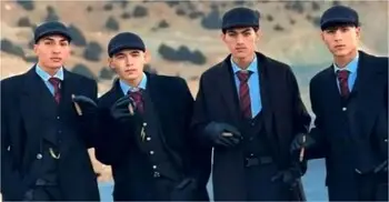 ‘পিকি ব্লাইন্ডার্স’ সাজার অপরাধে আফগানিস্তানে ৪ তরুণ আটক