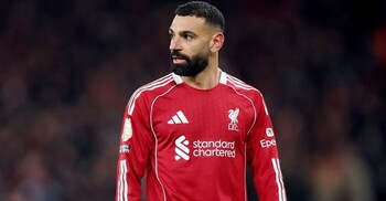 লিভারপুলের সঙ্গে টানাপোড়েন, সালাহকে টার্গেট করেছে সৌদি ক্লাবগুলো