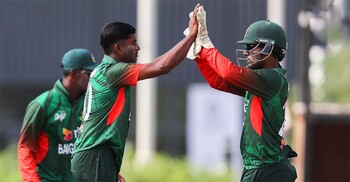 শিরোপা হ্যাটট্রিক করতে ২৮৪ রান দরকার বাংলাদেশের