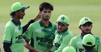 ভারতকে ২৪০ রানেই গুটিয়ে দিলো পাকিস্তান