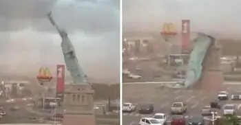 ঝড়ো বাতাসে ভেঙে পড়লো স্ট্যাচু অব লিবার্টির রেপ্লিকা