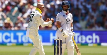 ম্যাকগ্রাকে টপকে গেলেন লায়ন