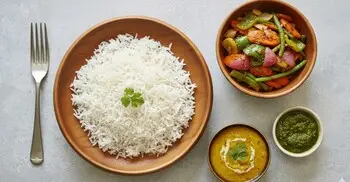 দু’বেলা ভাত খেলে যে স্বাস্থ্য সমস্যা বাড়তে পারে