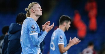 হালান্ডের জোড়া গোলে জিতলো সিটি