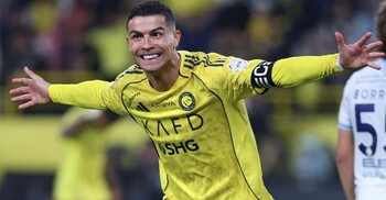 রোনালদোর জোড়া গোল, আল নাসরের দশে দশ