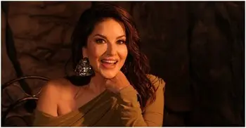 শহর অপবিত্র হবে বলে সানি লিওনের অনুষ্ঠান বাতিল!