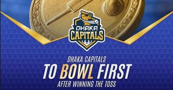 টস জিতে ফিল্ডিংয়ে ঢাকা ক্যাপিটালস