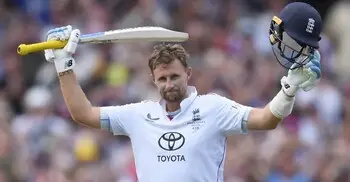 সেঞ্চুরিতে পন্টিংকে ছুঁলেন জো রুট