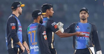 মৃত্যুঞ্জয়ের হ্যাটট্রিকে ১৪৮ রানে অলআউট নোয়াখালী