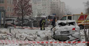 রাশিয়ার হামলায় ইউক্রেনে নিহত ৪, তাপ সরবরাহ বন্ধ হওয়ায় ঠান্ডার প্রকোপ