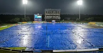 ডাম্বুলায় বৃষ্টির দাপটে পরিত্যক্ত পাকিস্তান-শ্রীলঙ্কা ম্যাচ