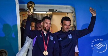 বিশ্বকাপ ভাবনায় আর্জেন্টিনা, মেসির সঙ্গে কথা বলেছেন স্কালোনি