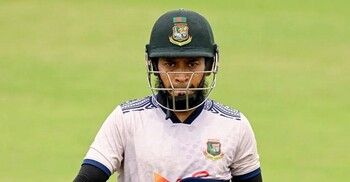 আন্দোলনে যোগ দিলেন মুশফিকও, নাজমুলকে ক্ষমা চাওয়ার পরামর্শ