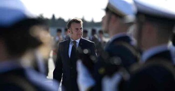 গ্রিনল্যান্ডে শিগগির আরও সেনা পাঠাবে ফ্রান্স