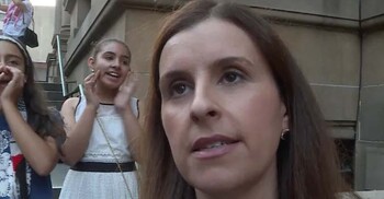 বয়কট করায় উৎসব বাতিল, শেষে ফিলিস্তিনি লেখকের কাছে ‘নিঃশর্ত ক্ষমা’ প্রার্থনা