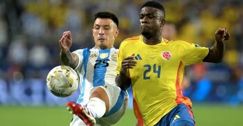 ফুটবল ছাড়তে চেয়েছিলেন আর্জেন্টাইন তারকা