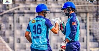 ১১ ছক্কায় ইশাখিলের সেঞ্চুরি, নোয়াখালীর ১৭৩