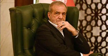 খামেনির ওপর হামলা পূর্ণ মাত্রার যুদ্ধ ঘোষণার শামিল: ইরানের হুঁশিয়ারি