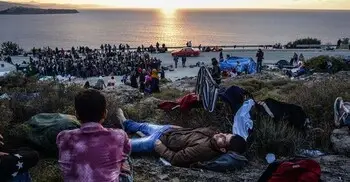 ইংলিশ চ্যানেল দিয়ে একদিনে ৩১৭ অভিবাসীর যুক্তরাজ্যে প্রবেশ