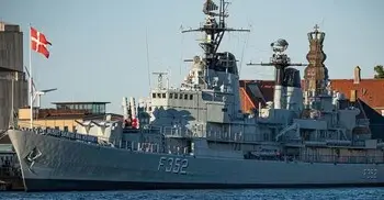 ট্রাম্পের হুমকি: গ্রিনল্যান্ড রক্ষায় আরও সেনা পাঠালো ডেনমার্ক