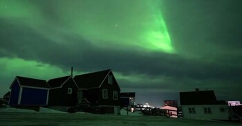 প্রবল ঝড়ে অন্ধকার গ্রিনল্যান্ড: পানি ও ইন্টারনেট সরবরাহ ব্যাহত