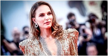 আইসিইর বর্বরতা ও নারীদের অবহেলা নিয়ে সরব নাটালি পোর্টম্যান