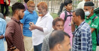 শেষ ম্যাচে বিসিবির অভিযান, তবুও টিকিট কালোবাজারিদের দৌরাত্ম্য