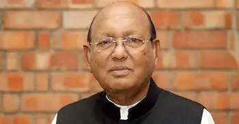 সাবেক মন্ত্রী তোফায়েলসহ দুজনের বিরুদ্ধে গ্রেফতারি পরোয়ানা