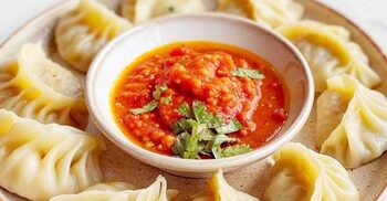 মোমো কী প্রতিদিন খাওয়া উচিত, খেলে যা হয়