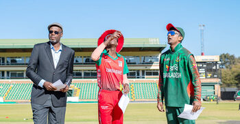 টস হেরে ব্যাটিংয়ে বাংলাদেশ