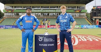 ফাইনালে টস জিতে ইংল্যান্ডের বিপক্ষে ব্যাটিংয়ে ভারত