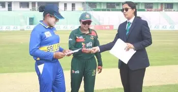 বৃষ্টিতে দুই ঘণ্টা পর টস হলো সিলেটে, ফিল্ডিংয়ে বাংলাদেশের মেয়েরা