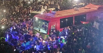 Tarique reaches Gulshan home, thanks countrymen for warm welcome