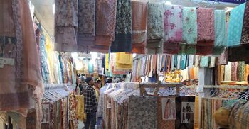 বাণিজ্যমেলায় ৯৯৯ টাকায় তিন সেট থ্রি-পিস