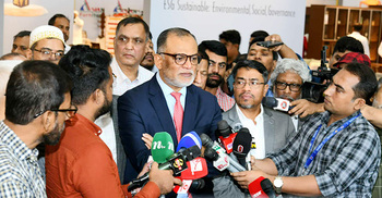 সরকার ভোজ্যতেলের দাম বাড়ায়নি: বাণিজ্য উপদেষ্টা