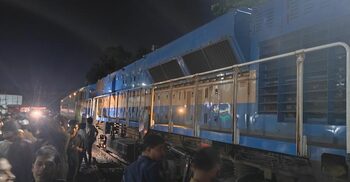 গাজীপুরে আন্তঃনগর পদ্মা এক্সপ্রেস লাইনচ্যুত