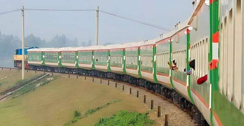 Intercity train services resume after 28 days