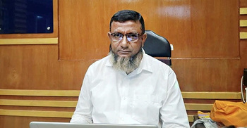 দুর্নীতির দায়ে পাঁচ মাস আগে বদলি, তবুও চেয়ার ছাড়ছেন না সমবায় কর্মকর্তা