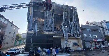 তুরস্কে পারফিউমের গুদামে আগুন, নিহত ৬