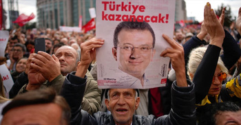 তুরস্কে বন্দি বিরোধী নেতাকে নিয়ে প্রতিবেদন: ৬ সাংবাদিককে জিজ্ঞাসাবাদ