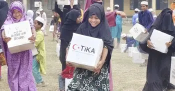 তুরস্কের জনগণের পক্ষ থেকে নরসিংদীর এতিম শিক্ষার্থীদের জন্য খাদ্য উপহার