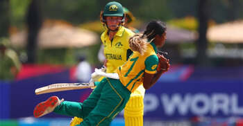 অস্ট্রেলিয়াকে হারিয়ে ফাইনালে দক্ষিণ আফ্রিকা