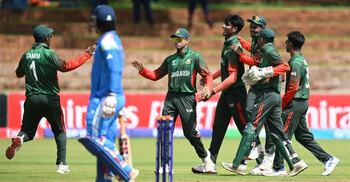 বাংলাদেশকে ২৩৯ রানের লক্ষ্য দিল ভারতীয় যুবারা