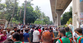 সোহরাওয়ার্দী উদ্যান ছাড়িয়ে জনসমাগম চারপাশের সড়কে
