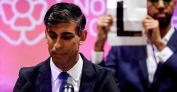 কনজারভেটিভদের এমন ভরাডুবির কারণ কী?