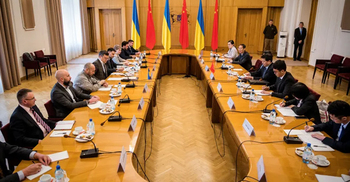 Ukraine tells China envoy peace plan must not lose land to Russia